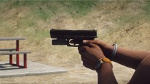 GTA5 MOD 推荐：夜视版 Glock 17（金属质感增强）