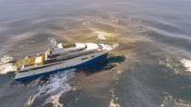 【GTA5载具】可驾驶游艇 Drivable Yacht IV 2.0：奢华水上体验，细节满分