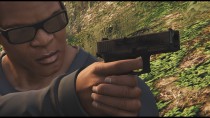 GTA5 手枪新宠：Glock 18C 高清重制版 MOD (带消音器与激光瞄准)